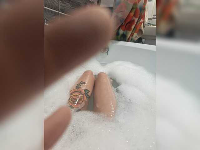 AsyaSweeet live cam on BongaCams