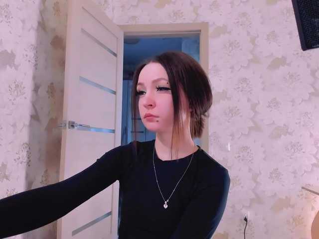 AsyaSweeet's BongaCams show and profile