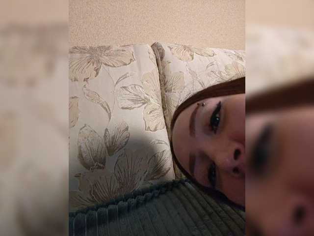 AsyaSweeet live cam on BongaCams