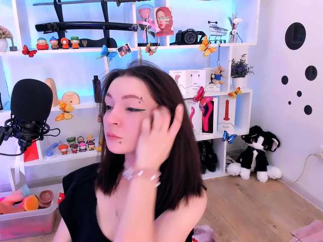 AsyaSweeet live cam on BongaCams