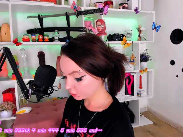 AsyaSweeet live webcam show