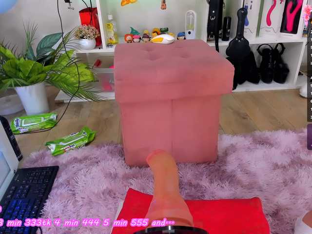 AsyaSweeet live webcam show