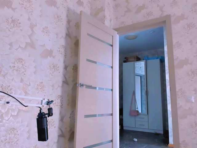 AsyaSweeet's BongaCams show and profile