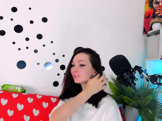 AsyaSweeet live cam on BongaCams