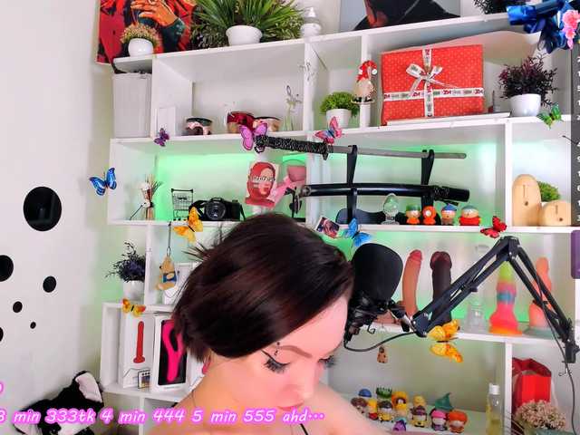 AsyaSweeet live cam on BongaCams