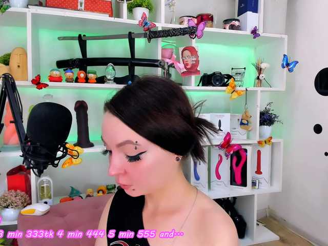 AsyaSweeet live webcam show