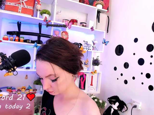 AsyaSweeet live cam on BongaCams