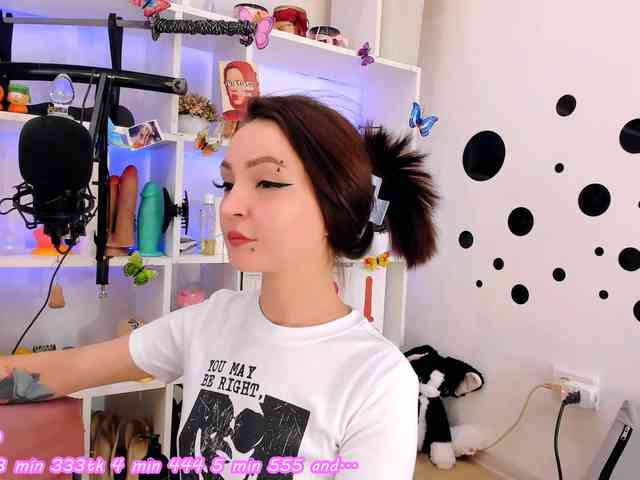 AsyaSweeet webcam