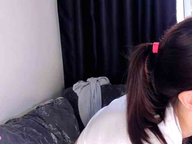 AsyaSweeet webcam