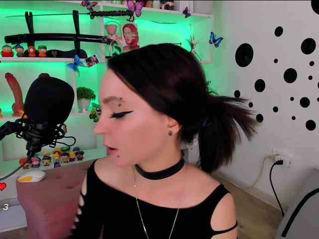 AsyaSweeet webcam