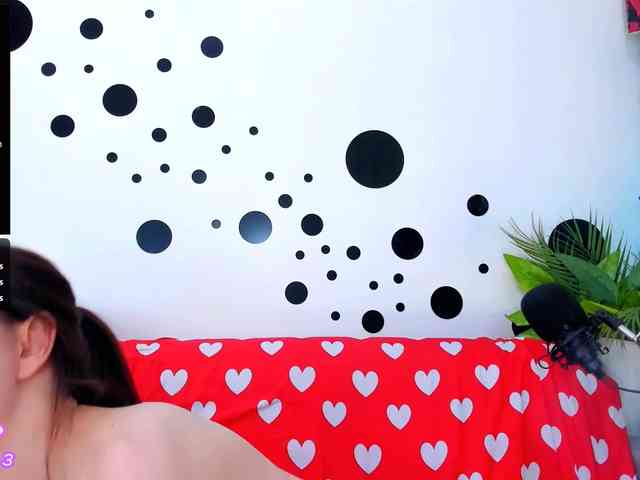 AsyaSweeet webcam