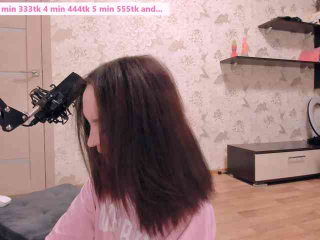 AsyaSweeet webcam
