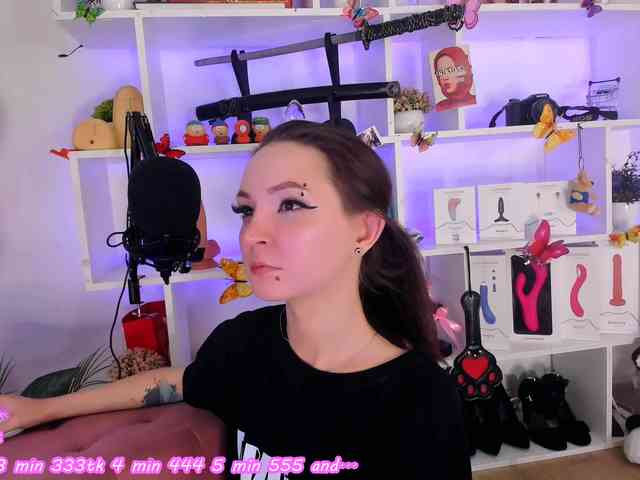 AsyaSweeet webcam
