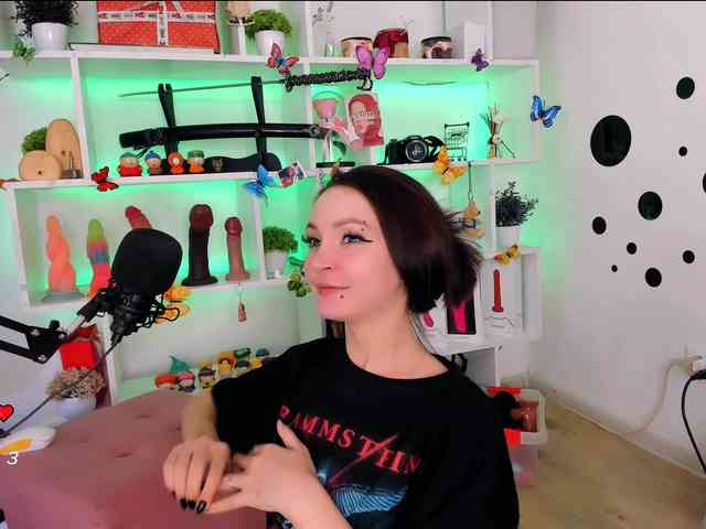 AsyaSweeet Live Webcam on BongaCams