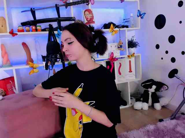 AsyaSweeet webcam