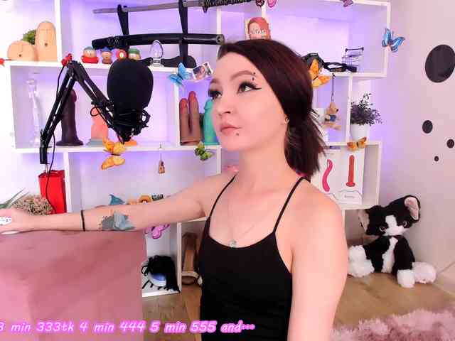 AsyaSweeet webcam