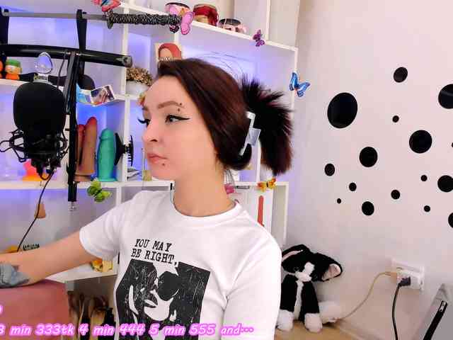 AsyaSweeet webcam
