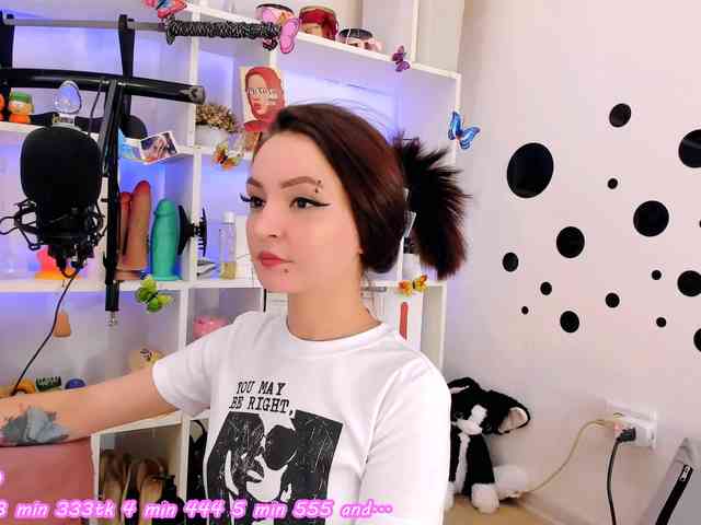 AsyaSweeet webcam