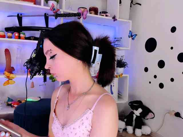 AsyaSweeet webcam