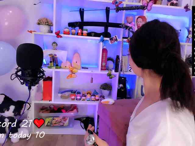 AsyaSweeet webcam