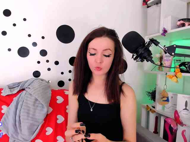 AsyaSweeet webcam