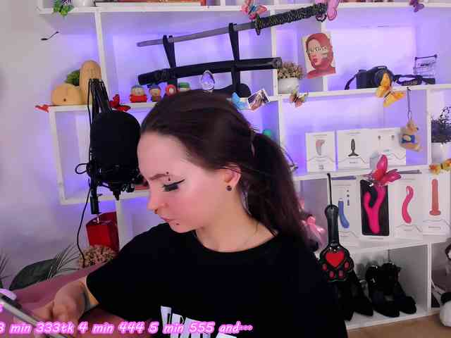 AsyaSweeet webcam