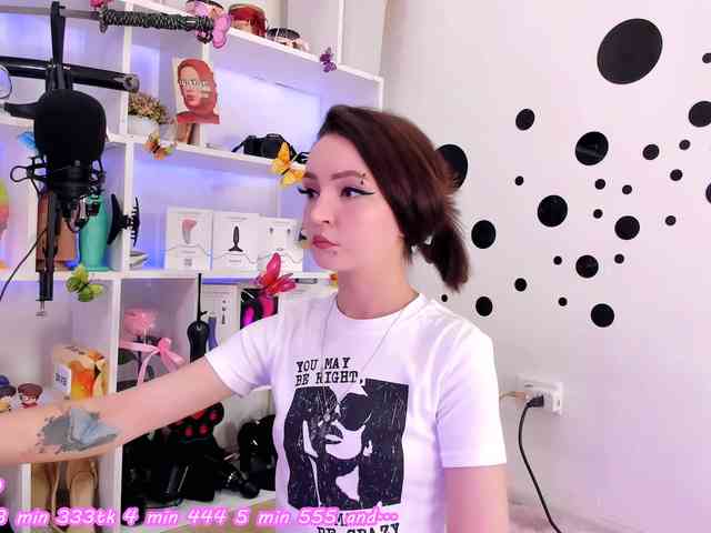 AsyaSweeet webcam
