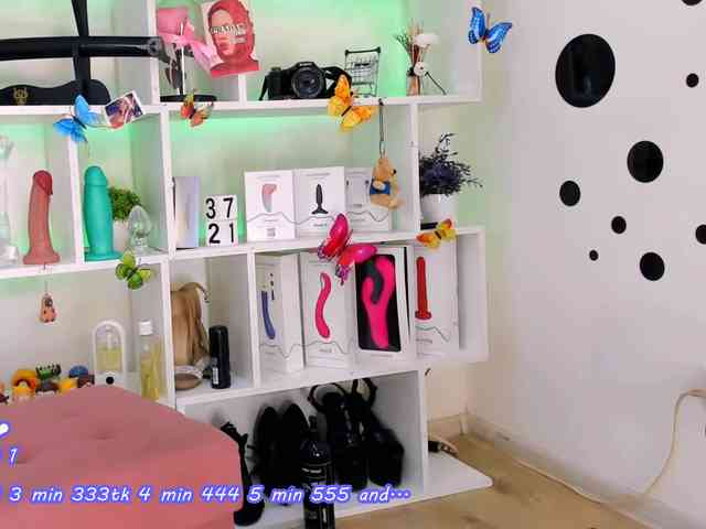 AsyaSweeet webcam