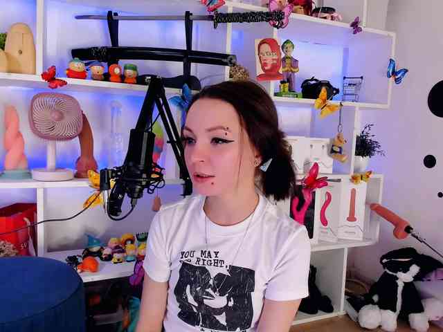 AsyaSweeet webcam