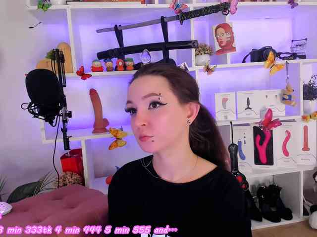 AsyaSweeet webcam