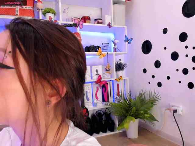 AsyaSweeet webcam