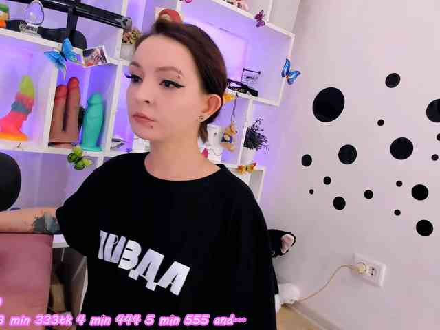 AsyaSweeet webcam