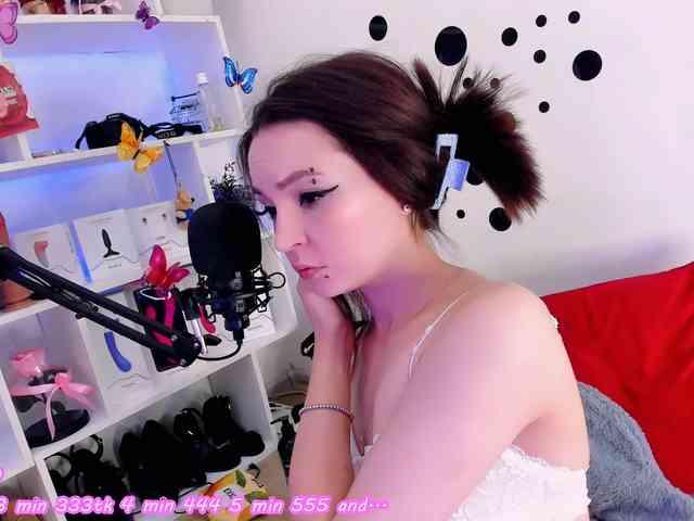 AsyaSweeet webcam