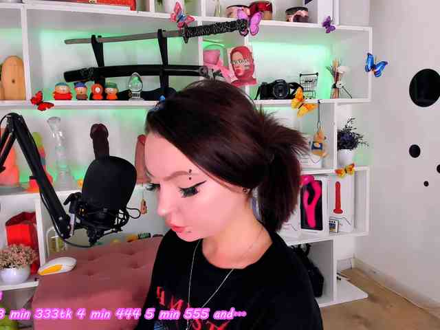 AsyaSweeet webcam