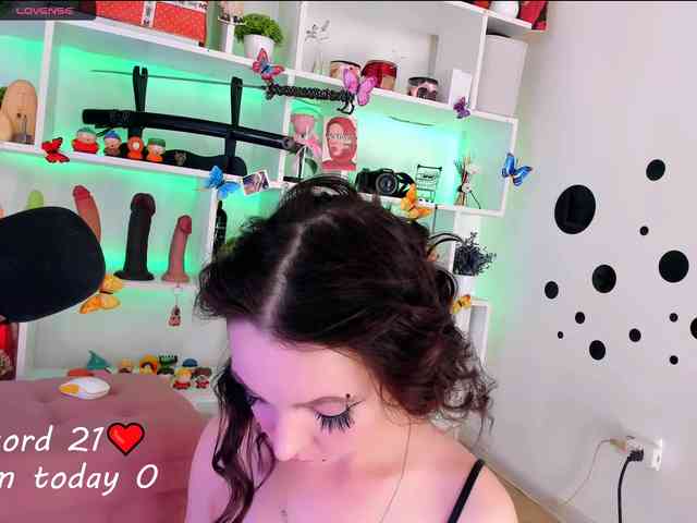 AsyaSweeet webcam