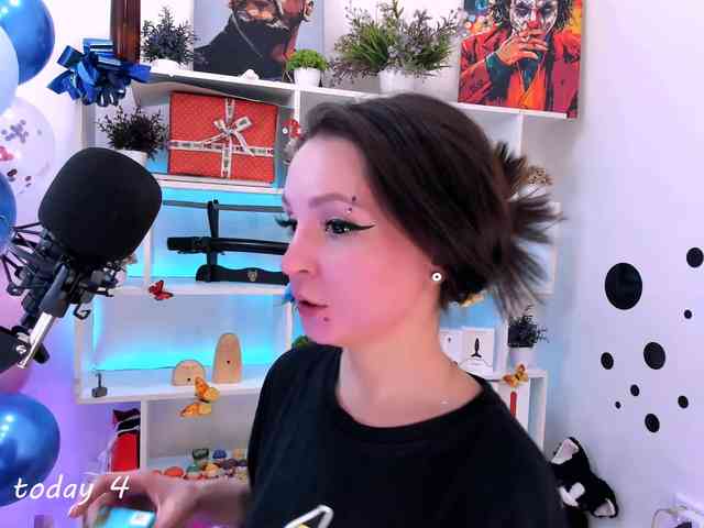 AsyaSweeet webcam