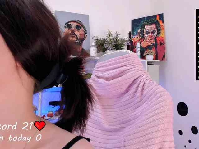 AsyaSweeet webcam