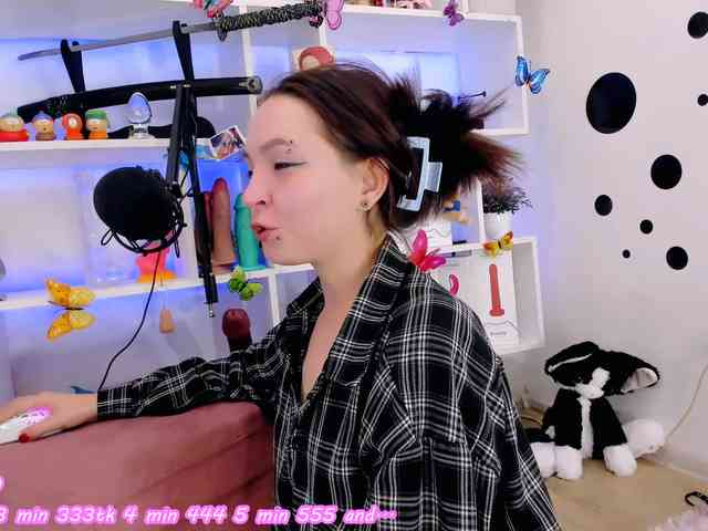 AsyaSweeet webcam