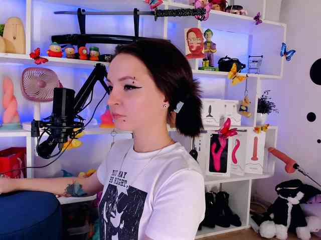 AsyaSweeet webcam
