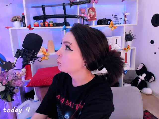 AsyaSweeet webcam