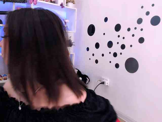 AsyaSweeet webcam