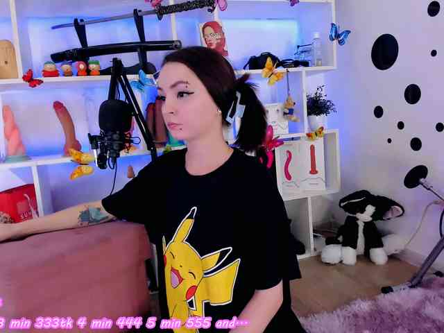 AsyaSweeet webcam