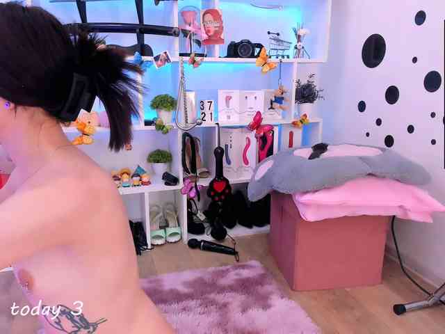 AsyaSweeet webcam
