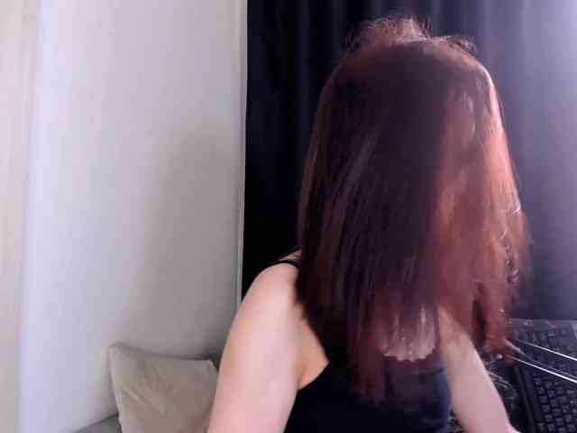 AsyaSweeet webcam