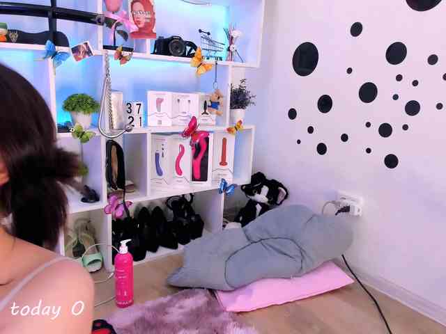 AsyaSweeet webcam