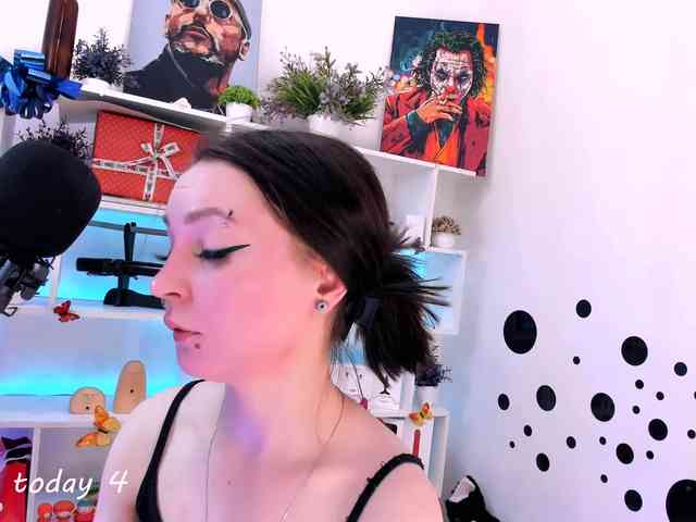 AsyaSweeet webcam