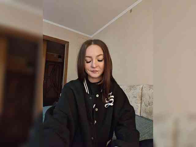 AsyaSweeet webcam