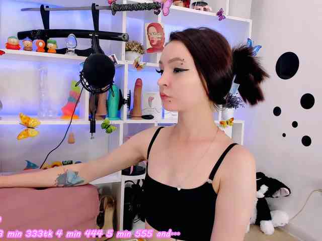 AsyaSweeet webcam