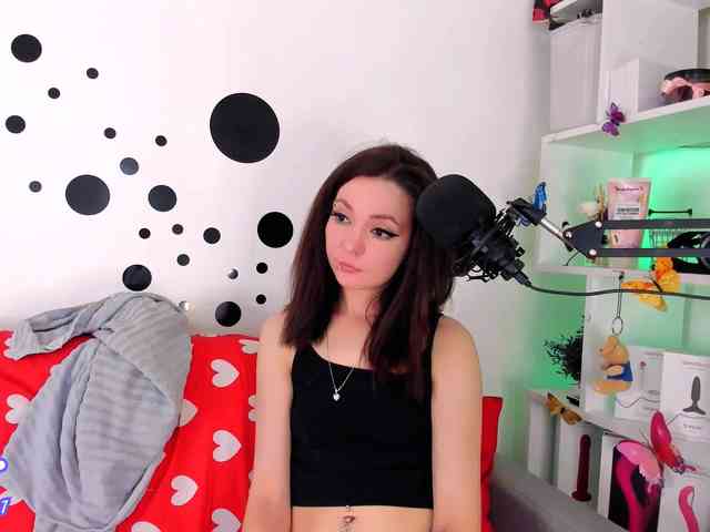 AsyaSweeet webcam