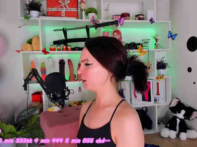 AsyaSweeet webcam